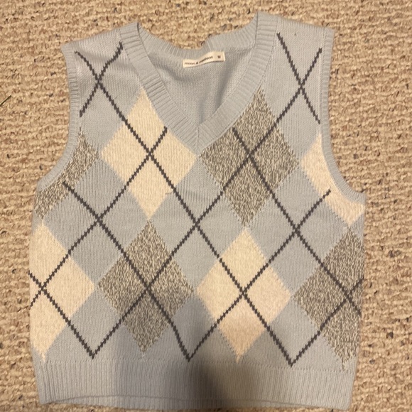Cropped vest - Picture 3 of 4